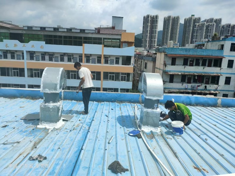 涵江钢结构屋面涂料维修方法